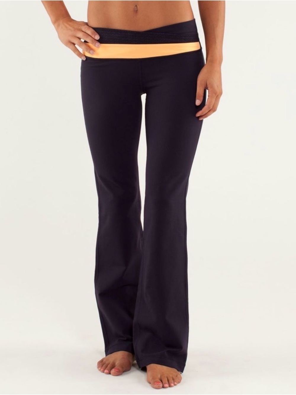 Lululemon Astro Pants Low Rise Cross Waist Y2K Flare Yoga Pants in Luon
